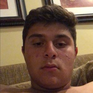 Meet your Posher, Zach